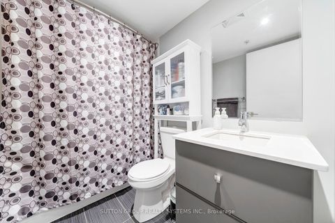 Photo 12 at 421 - 565 Wilson Avenue, Clanton Park, Toronto