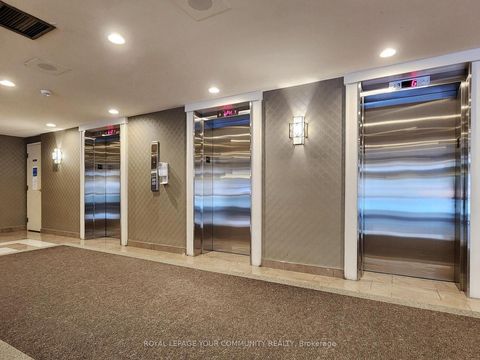 Photo 1 at 1611 - 61 Markbrook Lane, Jamestown, Toronto
