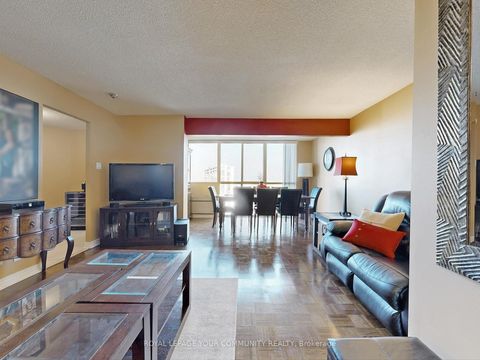 Photo 5 at 1611 - 61 Markbrook Lane, Jamestown, Toronto