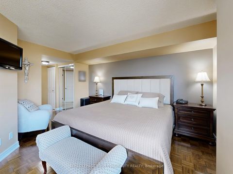 Photo 13 at 1611 - 61 Markbrook Lane, Jamestown, Toronto