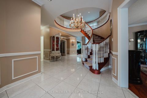 Photo 5 at 77 Malden Street, East Woodbridge, Vaughan