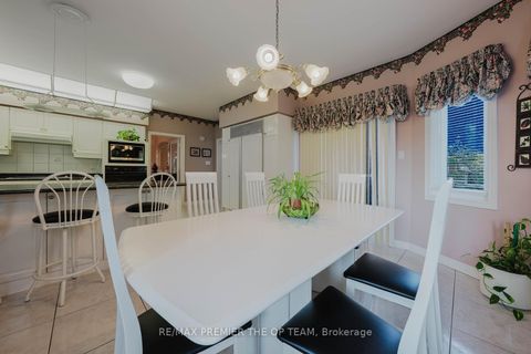 Photo 19 at 77 Malden Street, East Woodbridge, Vaughan