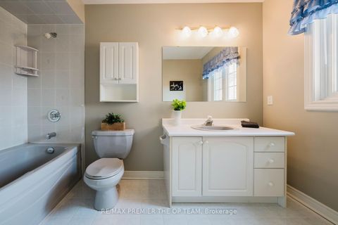 Photo 30 at 77 Malden Street, East Woodbridge, Vaughan