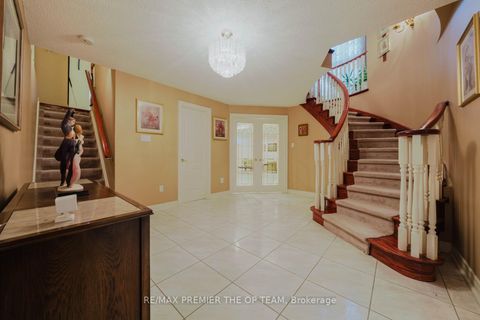 Photo 35 at 77 Malden Street, East Woodbridge, Vaughan