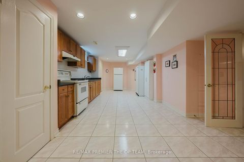 Photo 39 at 77 Malden Street, East Woodbridge, Vaughan
