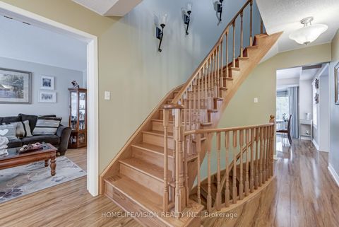 Photo 9 at 55 ETHERINGTON Crescent, West Bayfield, Barrie Photo 9 at 55 ETHERINGTON Crescent, West Bayfield, Barrie