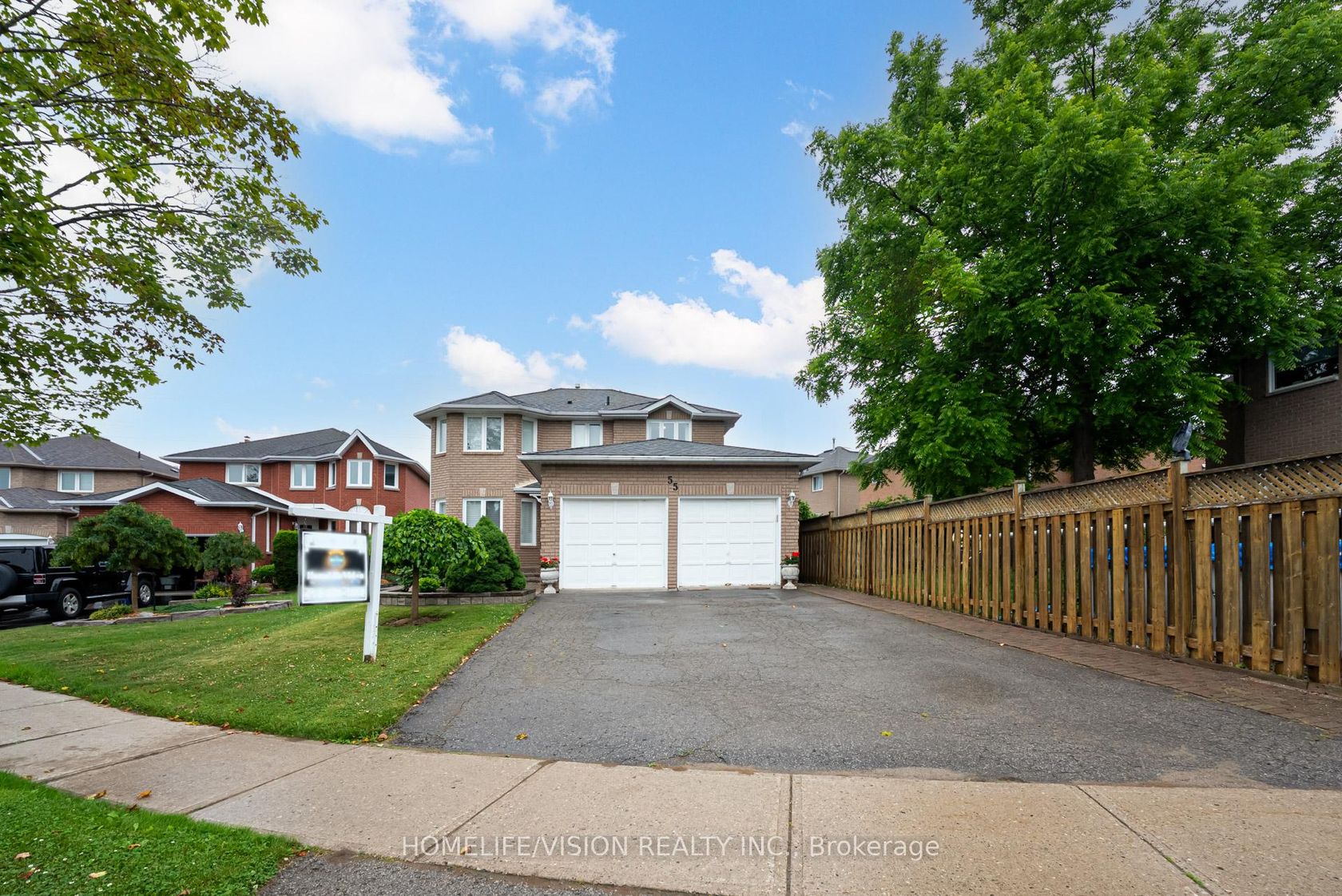 55 ETHERINGTON Crescent, West Bayfield, Barrie photo number 2 55 ETHERINGTON Crescent, West Bayfield, Barrie photo number 2