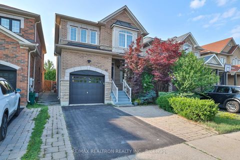 Photo 0 at 42 Southvale Drive, Patterson, Vaughan
