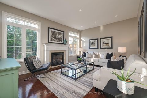 Photo 1 at 42 Southvale Drive, Patterson, Vaughan