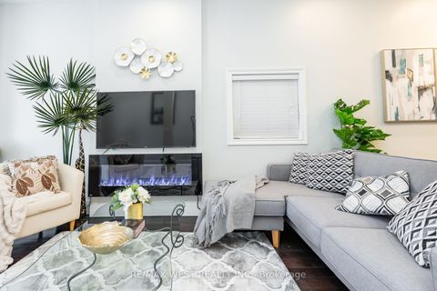Photo 6 at 540 Dufferin Street, Little Portugal, Toronto