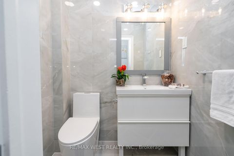 Photo 10 at 540 Dufferin Street, Little Portugal, Toronto