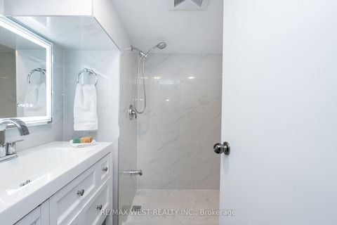 Photo 27 at 540 Dufferin Street, Little Portugal, Toronto