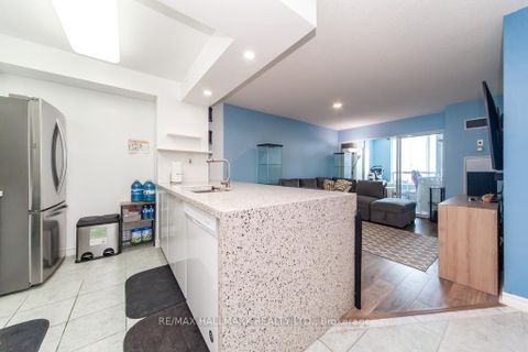 Photo 3 at 2731 - 68 Corporate Drive, Woburn, Toronto