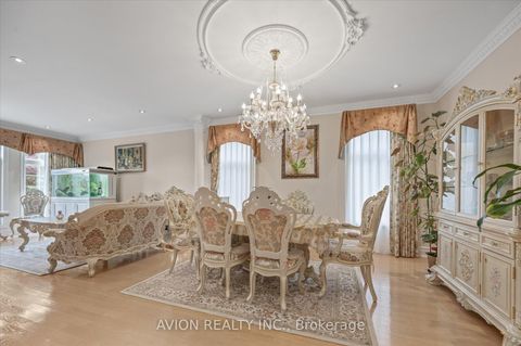 Photo 5 at 55 Frybrook Crescent, Bayview Hill, Richmond Hill
