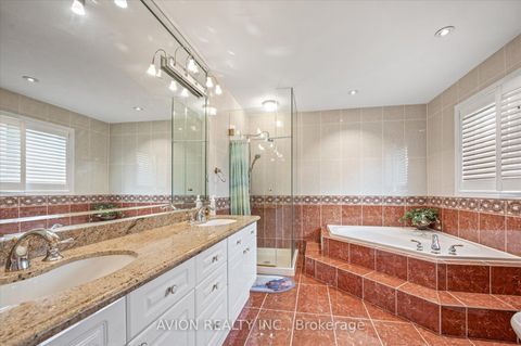 Photo 22 at 55 Frybrook Crescent, Bayview Hill, Richmond Hill
