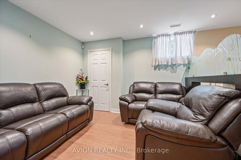 Photo 30 at 55 Frybrook Crescent, Bayview Hill, Richmond Hill
