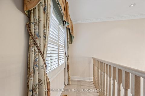 Photo 40 at 55 Frybrook Crescent, Bayview Hill, Richmond Hill