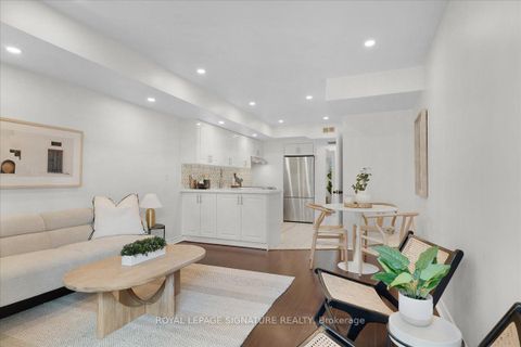 Photo 14 at 107 - 262 St Helens Avenue, Dufferin Grove, Toronto