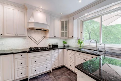 Photo 17 at 3282 Victoria Street, BR Bronte, Oakville