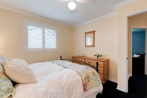 Photo 25 at 3282 Victoria Street, BR Bronte, Oakville