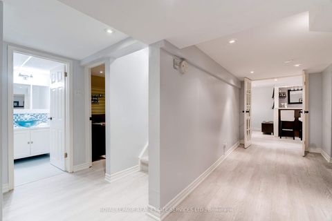 Photo 29 at 3282 Victoria Street, BR Bronte, Oakville
