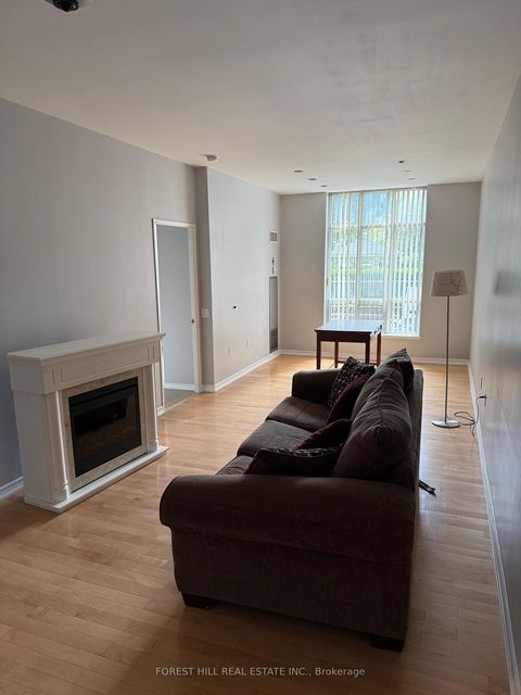 Photo 10 at 103 - 11 Thorncliffe Pk Drive, Thorncliffe Park, Toronto