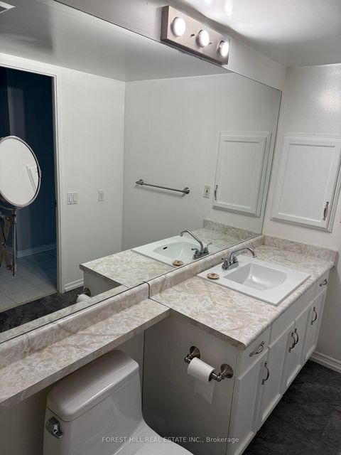 Photo 6 at 103 - 11 Thorncliffe Pk Drive, Thorncliffe Park, Toronto