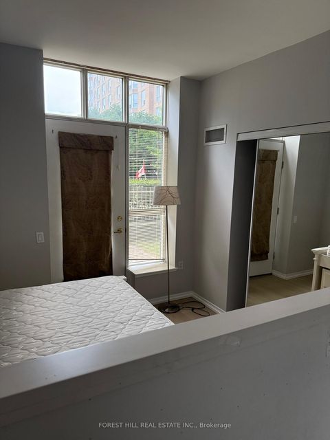 Photo 12 at 103 - 11 Thorncliffe Pk Drive, Thorncliffe Park, Toronto