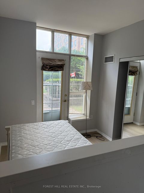 Photo 13 at 103 - 11 Thorncliffe Pk Drive, Thorncliffe Park, Toronto