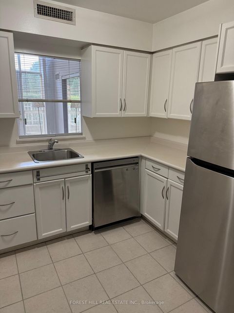 Photo 16 at 103 - 11 Thorncliffe Pk Drive, Thorncliffe Park, Toronto