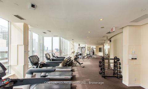 Photo 10 at 325 - 270 Wellington Street W, Waterfront Communities C1, Toronto