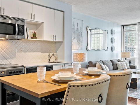 Photo 9 at 1208 - 15 Fort York Boulevard E, Waterfront Communities C1, Toronto