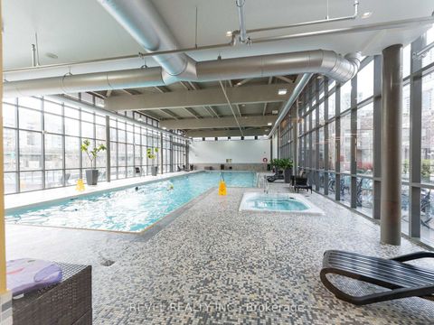 Photo 15 at 1208 - 15 Fort York Boulevard E, Waterfront Communities C1, Toronto