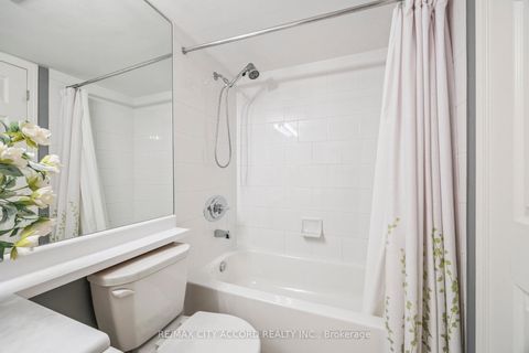 Photo 31 at 210 - 485 Rosewell Avenue, Lawrence Park South, Toronto