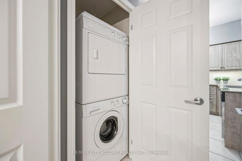 Photo 32 at 210 - 485 Rosewell Avenue, Lawrence Park South, Toronto
