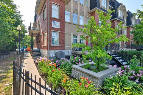 Photo 1 at 254 - 1496 Victoria Park Avenue, Victoria Village, Toronto