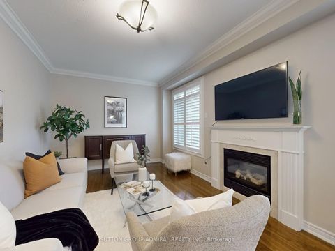 Photo 3 at 155 Vellore Avenue, Vellore Village, Vaughan