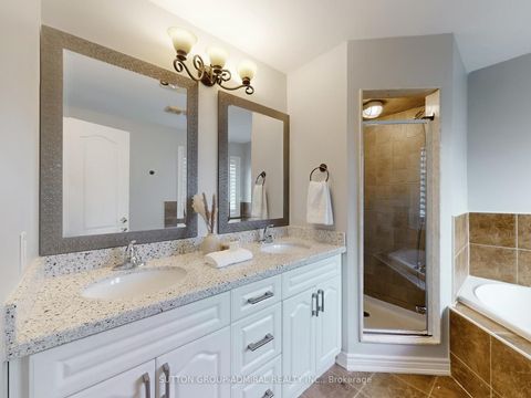 Photo 14 at 155 Vellore Avenue, Vellore Village, Vaughan