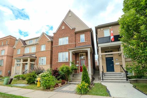 Photo 1 at 19 Kidd Terrace, York University Heights, Toronto