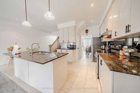 Photo 22 at 19 Kidd Terrace, York University Heights, Toronto