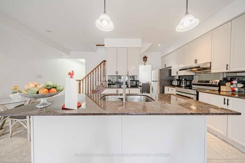 Photo 23 at 19 Kidd Terrace, York University Heights, Toronto