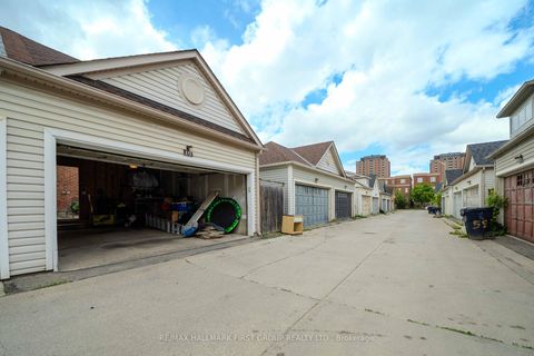 Photo 48 at 19 Kidd Terrace, York University Heights, Toronto