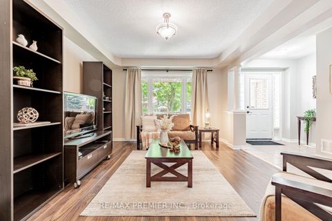 Photo 3 at 215 Equator Crescent, Vellore Village, Vaughan