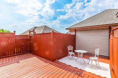 Photo 31 at 215 Equator Crescent, Vellore Village, Vaughan