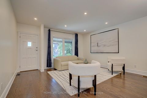 Photo 1 at 596 Palmerston Avenue, Annex, Toronto