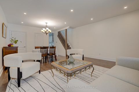 Photo 4 at 596 Palmerston Avenue, Annex, Toronto