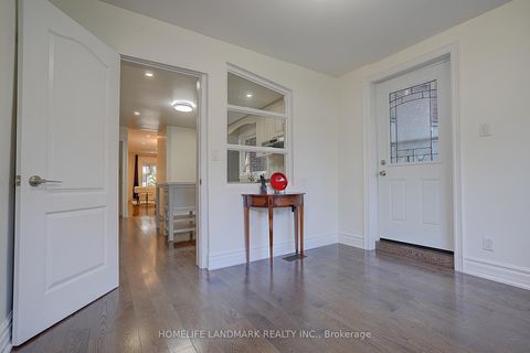 Photo 8 at 596 Palmerston Avenue, Annex, Toronto