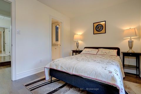 Photo 14 at 596 Palmerston Avenue, Annex, Toronto