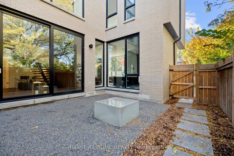 Photo 36 at 15 Fairmeadow Avenue, Windfields, Toronto