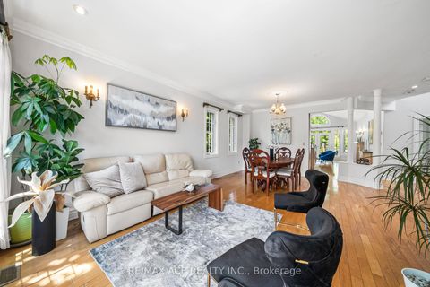 Photo 12 at 24 Abitibi Avenue, Newtonbrook East, Toronto